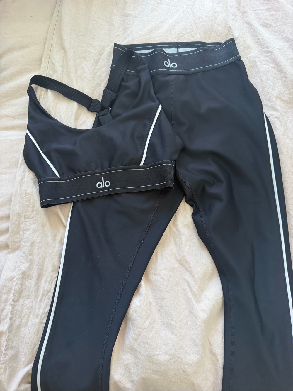 ALO Yoga set